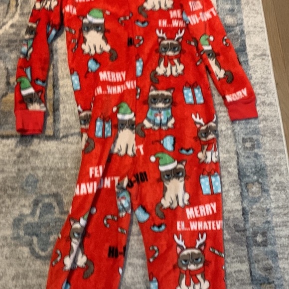 Grumpy Cat Hooded Lounge Union Suit Pajama Christmas Matching Family Pajamas - Picture 10 of 12